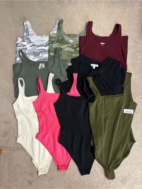 Assorted Women’s Size Medium Clothing Lot